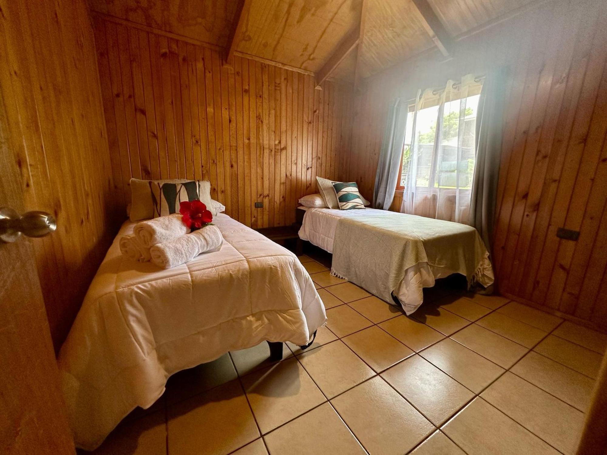 Paraiso Sunset Bungalows Hanga Roa Exterior photo