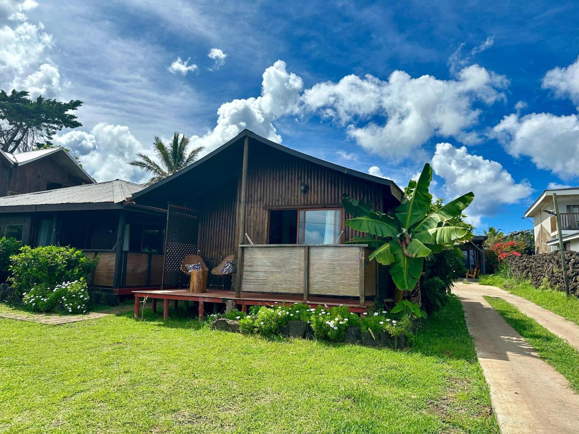 Paraiso Sunset Bungalows Hanga Roa Exterior photo